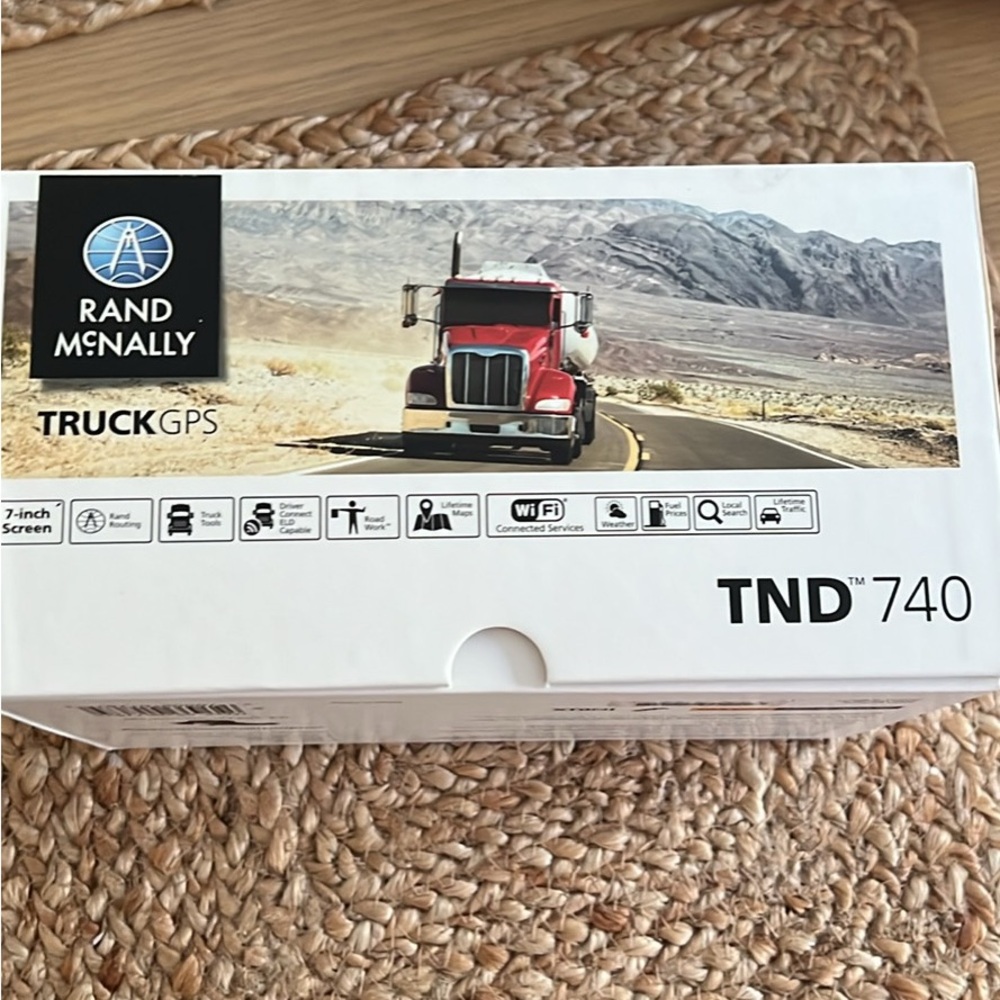 Rand McNally TND 740 IntelliRoute Truck Navigation GPS with 7" HD